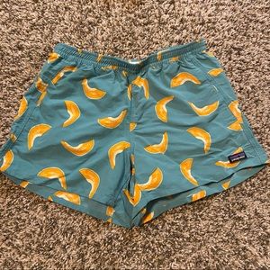 Patagonia women’s baggies 5” shorts